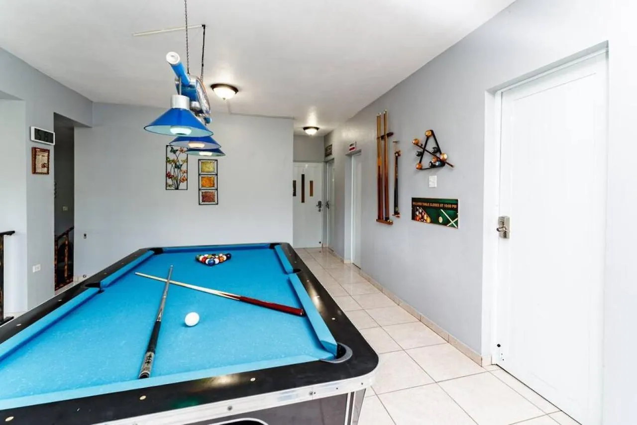 Apartman Green Mountain Studio 2, Pool Table-7 Min To Beach Rincon Puerto Rico